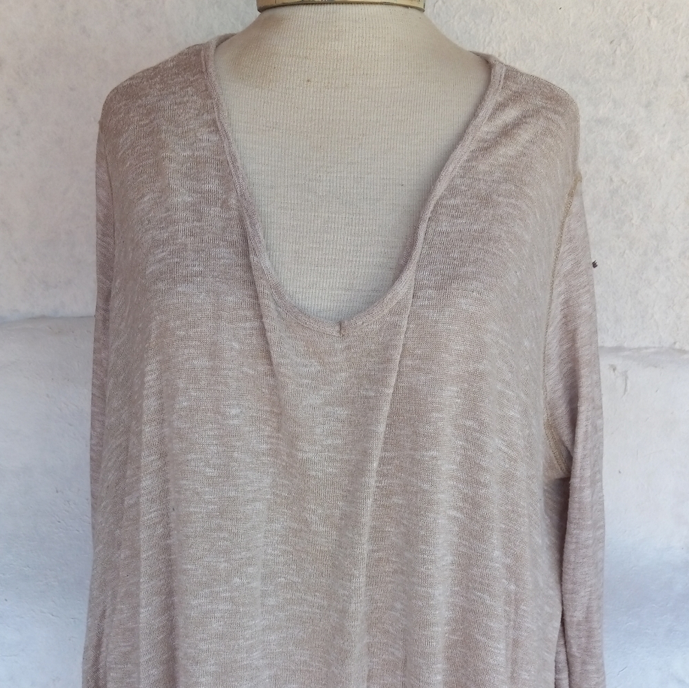 We the free long-sleeved shirt. Size M